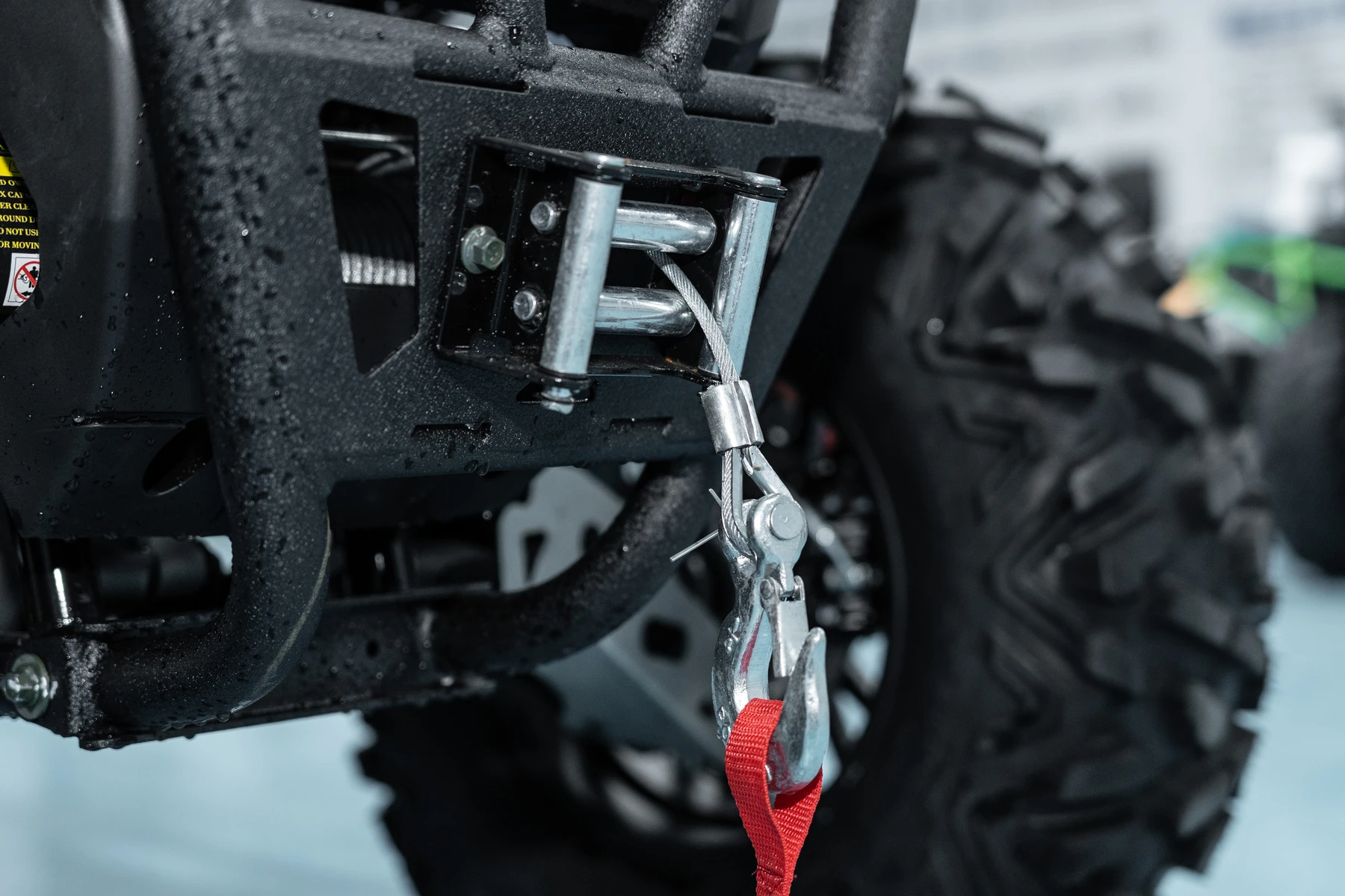 S350 — Front electric winch